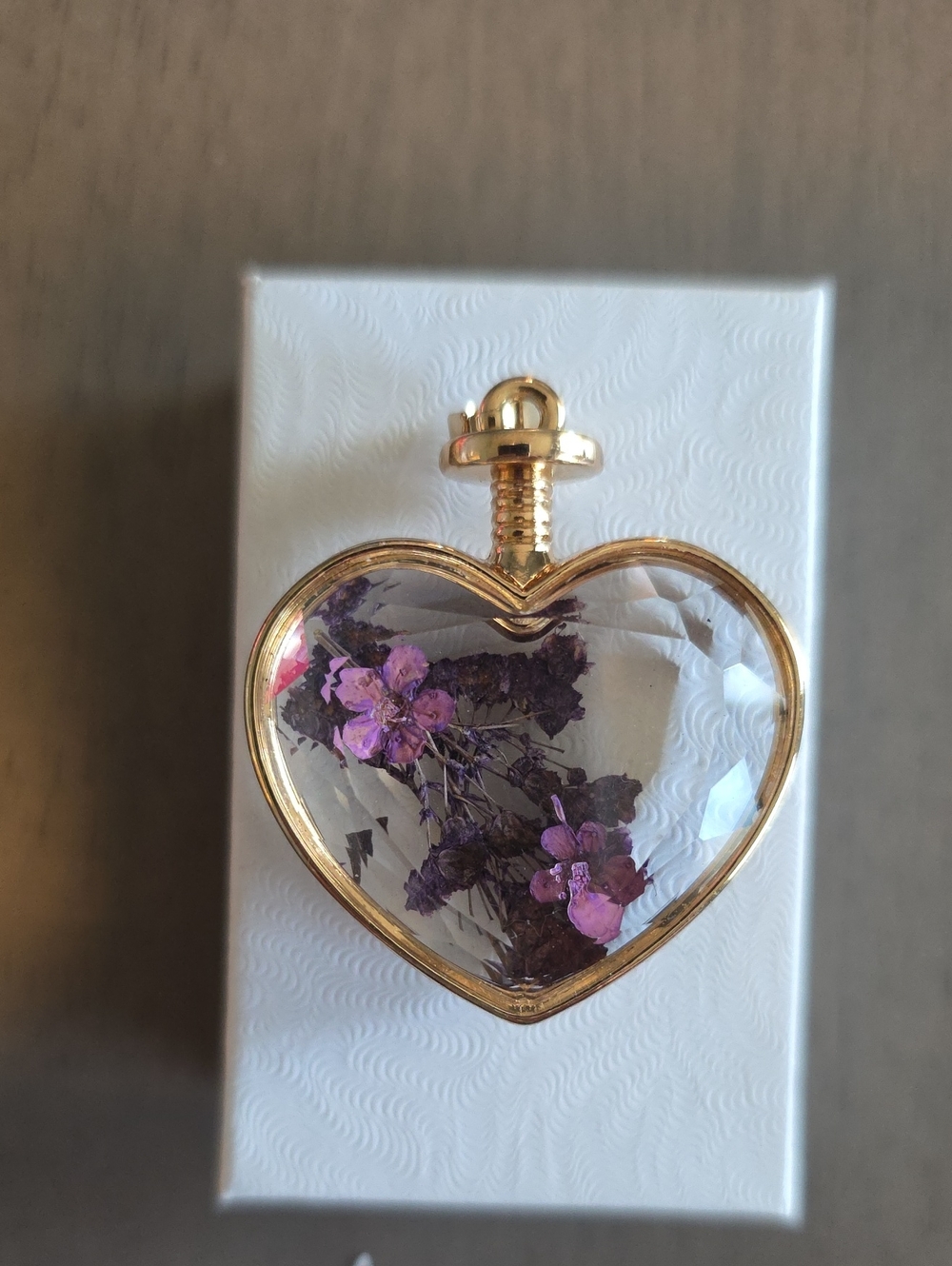 Gold-tone Pendant Necklace featuring Real Dried Flowers